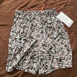 Pace Breaker Short 9" Lined NWT